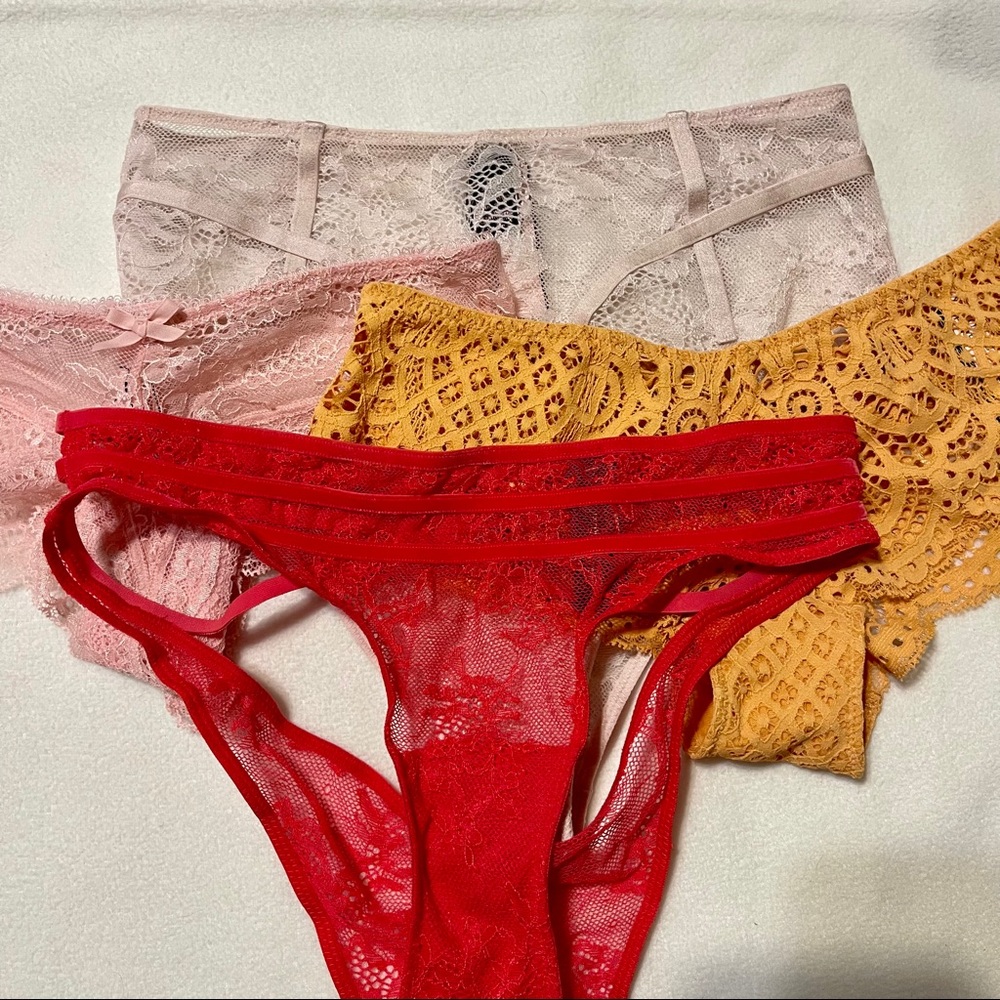Lot of 4 NWT panties